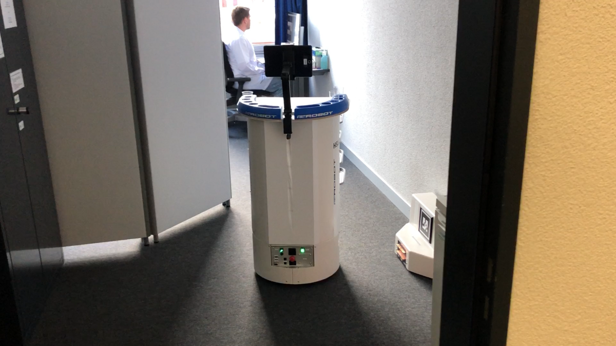 GePFLEGtes Palaver: Robotikassistenz in der Pflege